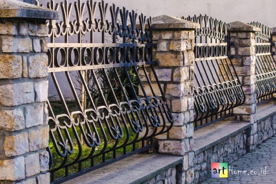 Jenis Pagar Rumah Minimalis Dari Besi Tempa